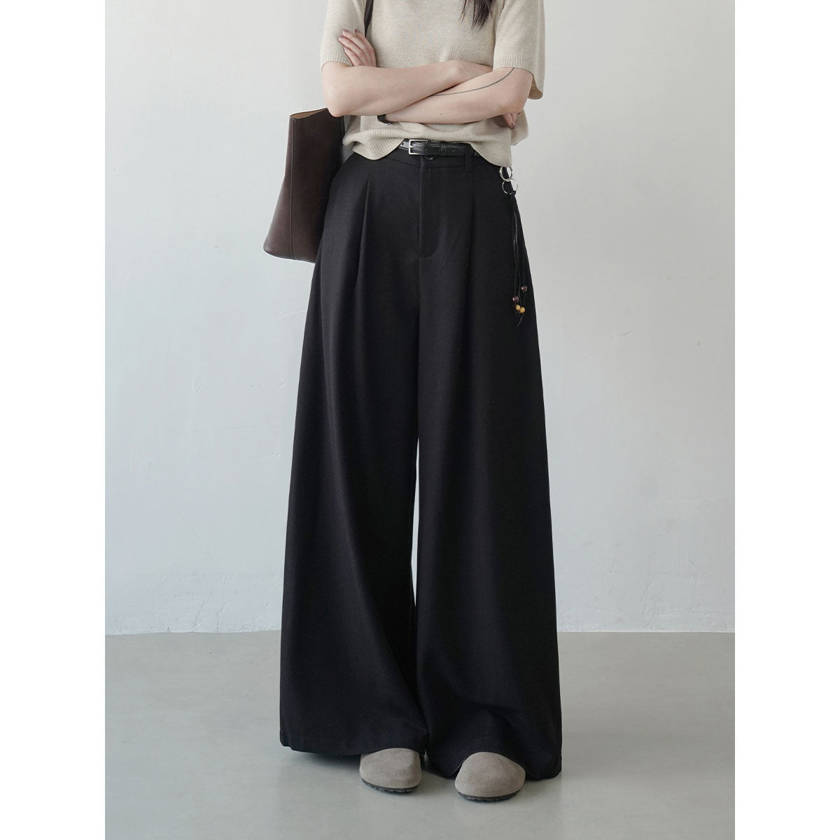 ストレートパンツ M00057