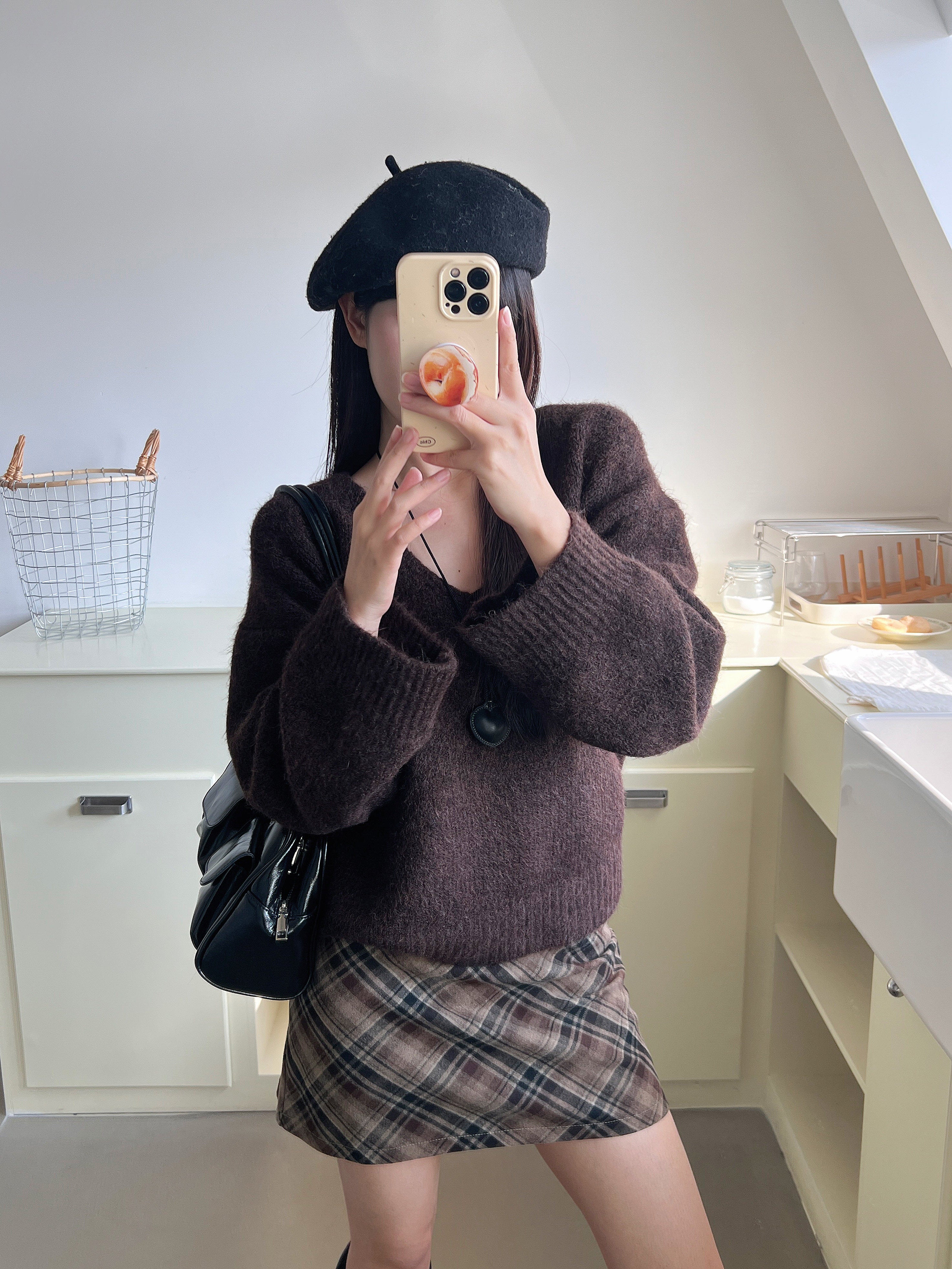 【新作キャンペーン】Vネックリラックスニット M00152