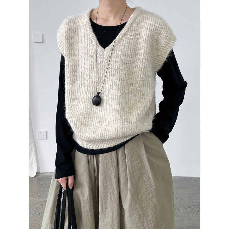プレミアムタッチVネックニットベスト M00124