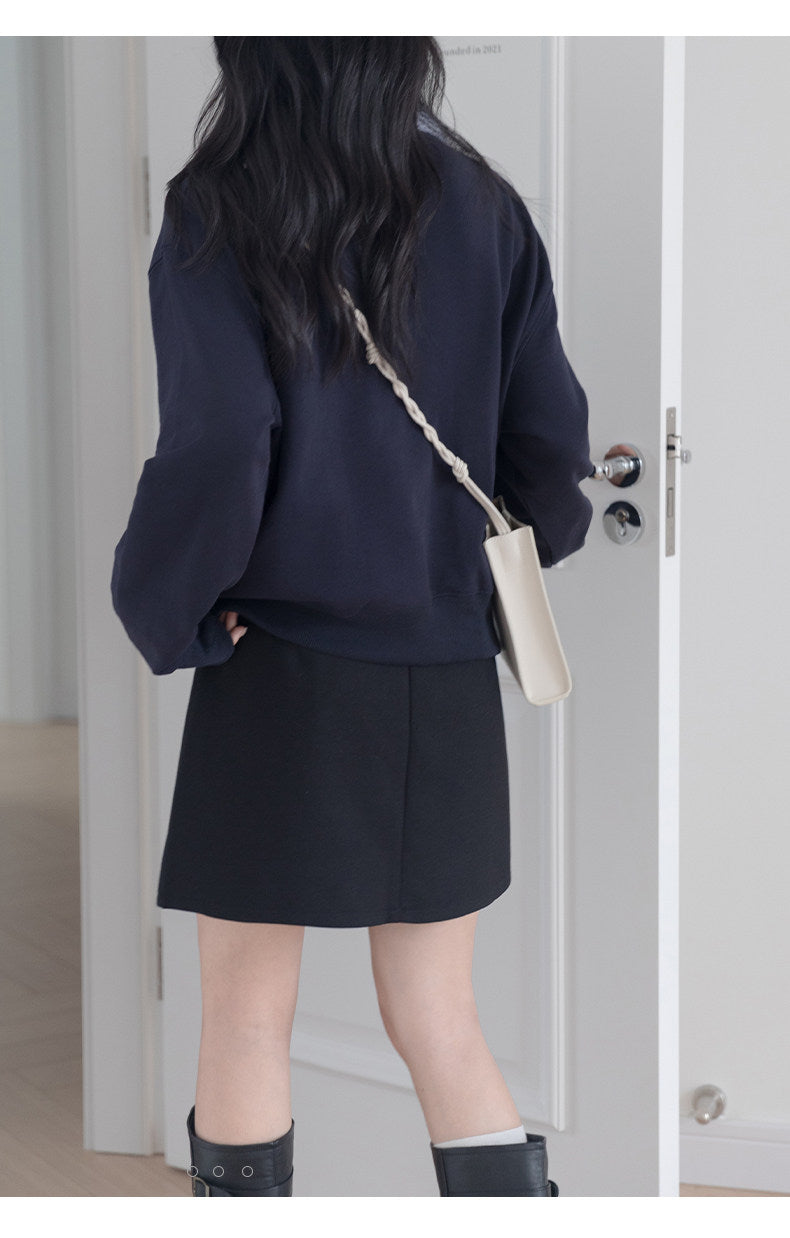 【新作キャンペーン】レイヤード風Vネックスウェット M00143