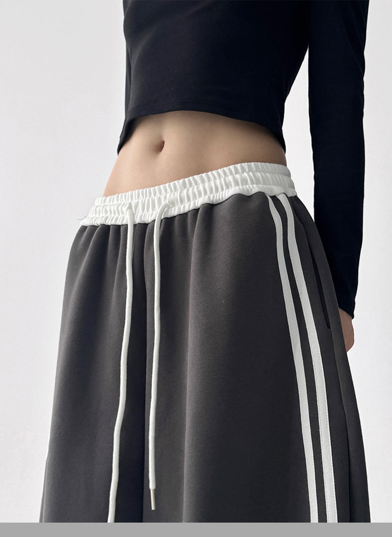 ワイドレグ スポーツパンツ M00102