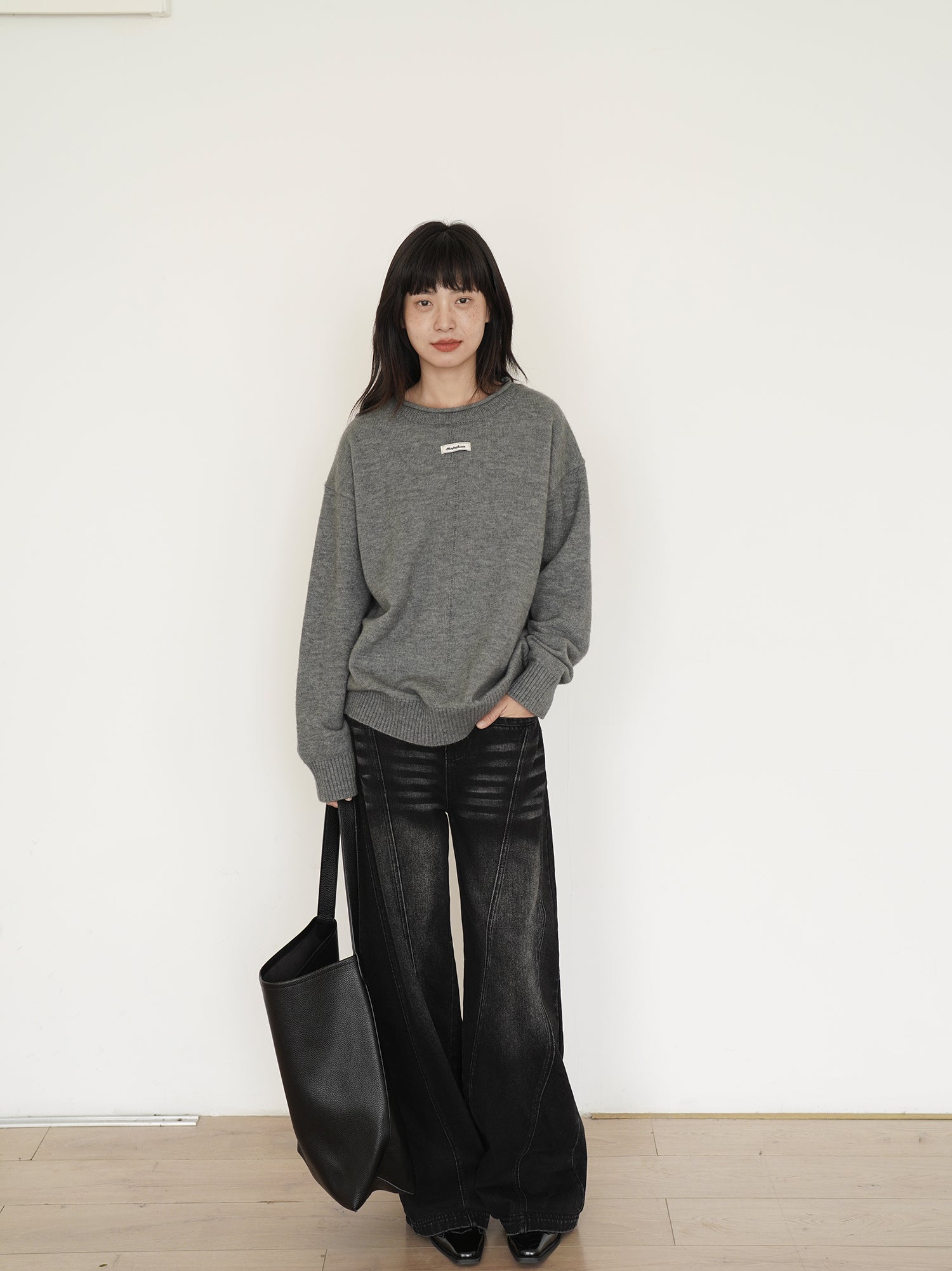 ベーシッククルーネックセーター M00033