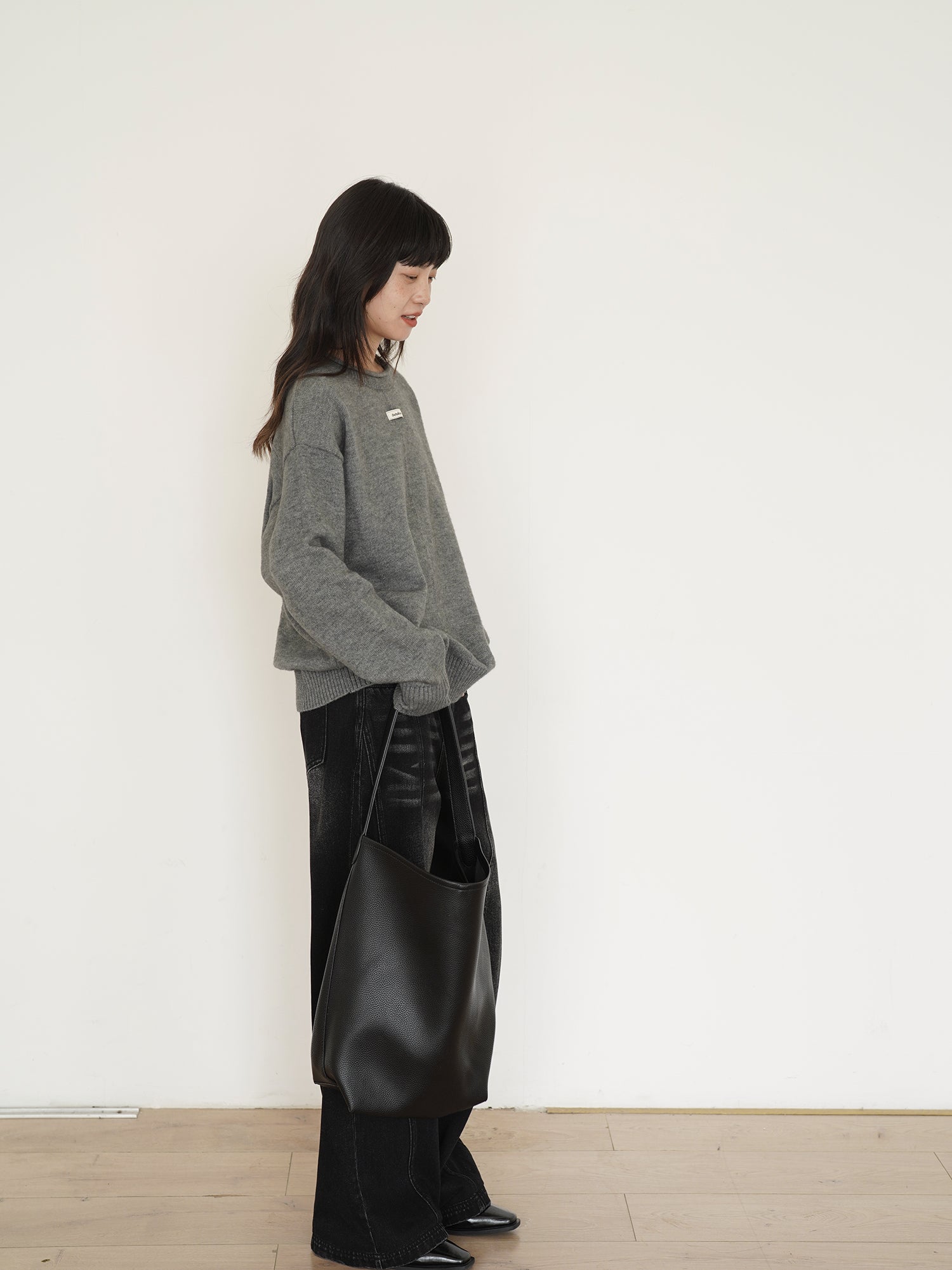 ベーシッククルーネックセーター M00033