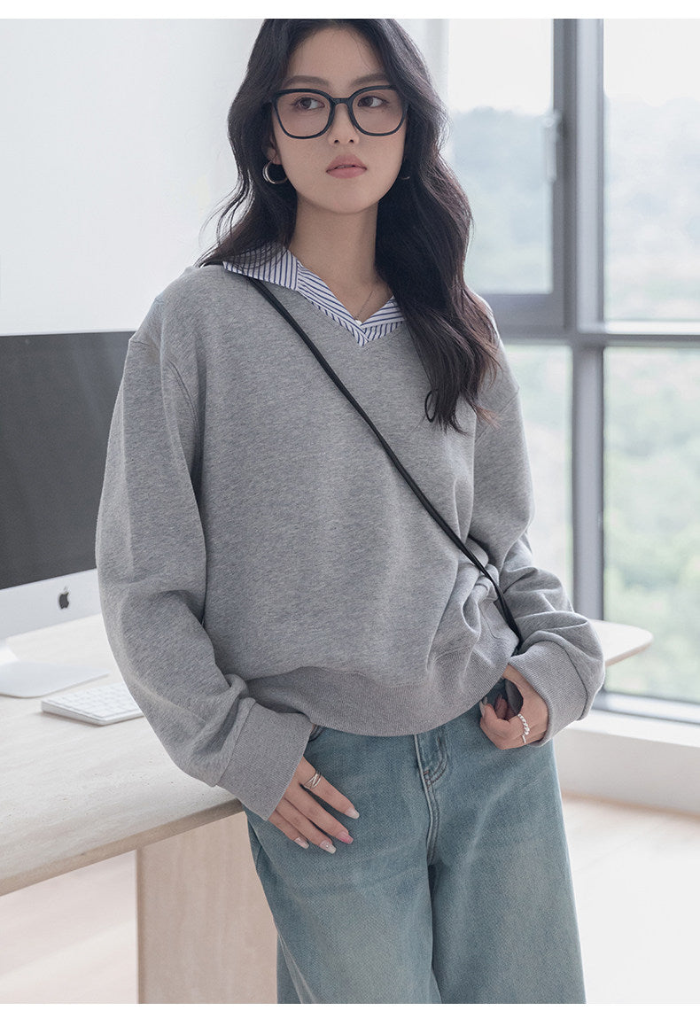 【新作キャンペーン】レイヤード風Vネックスウェット M00143