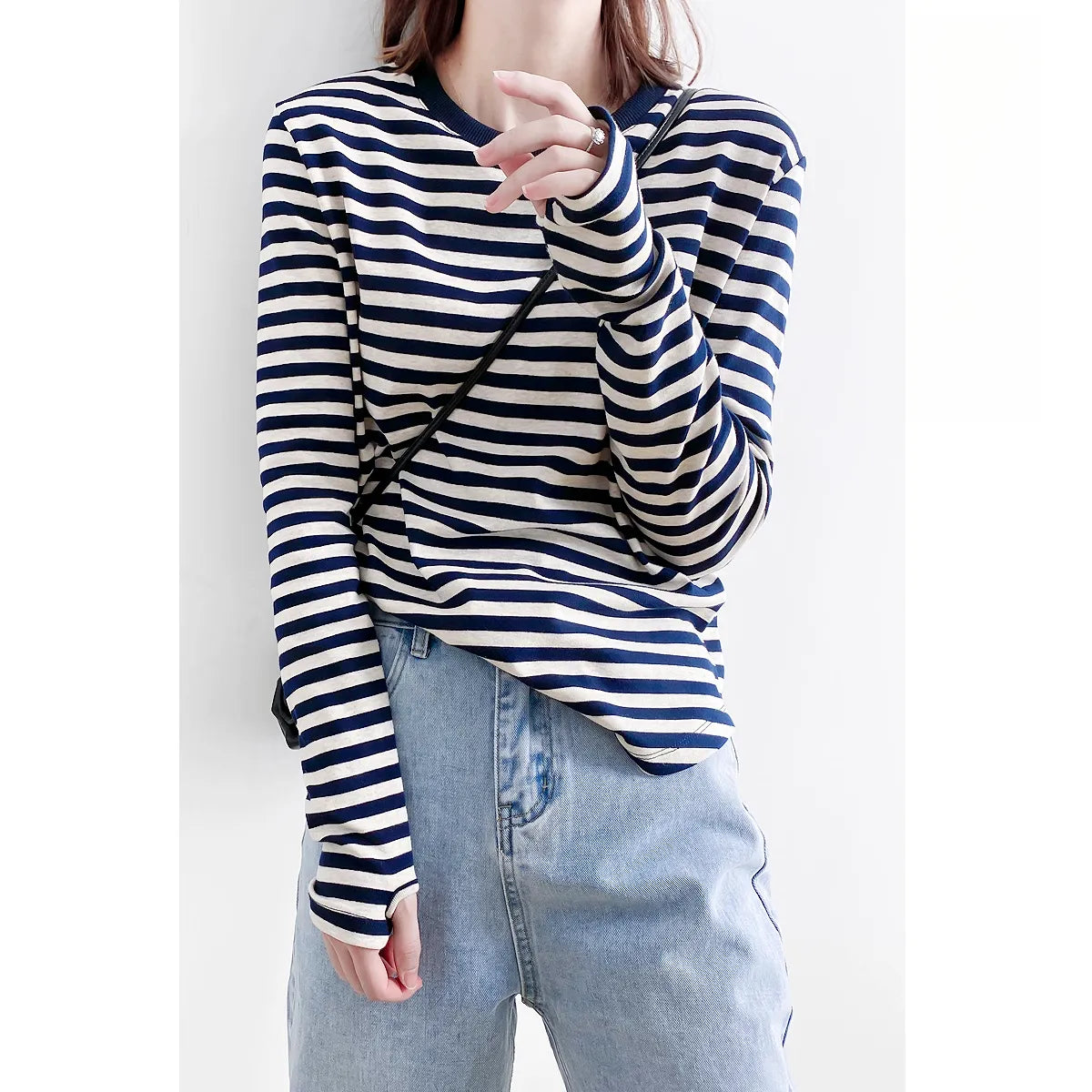 指通し袖口ストライプ ロングスリーブ T シャツ M00107