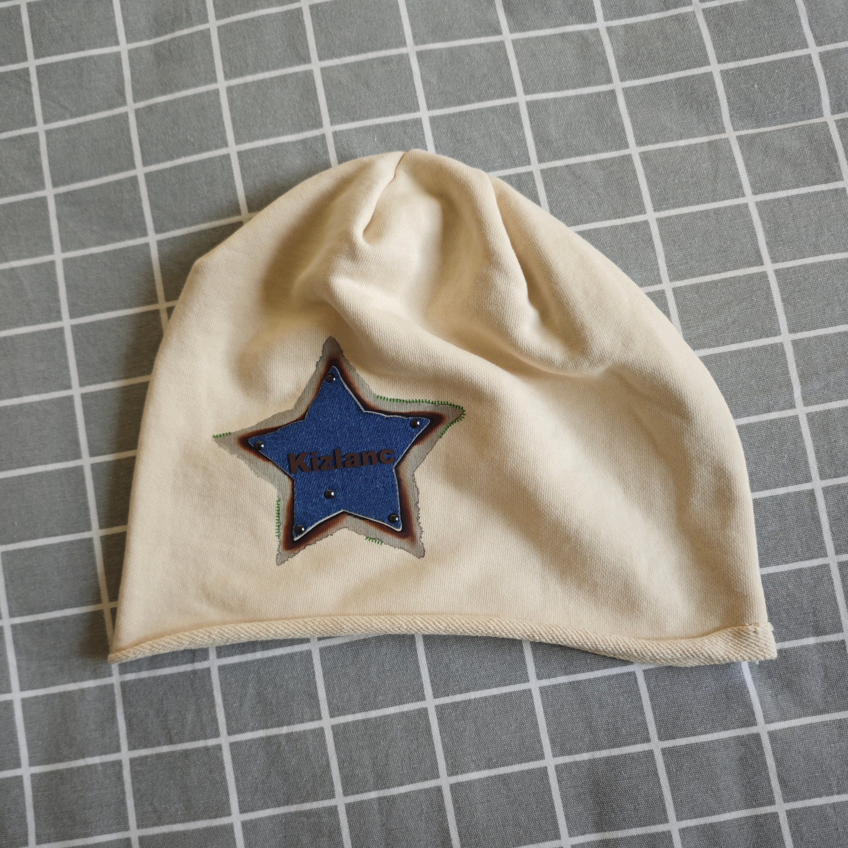 スター柄スラウグーンキャップ M00097