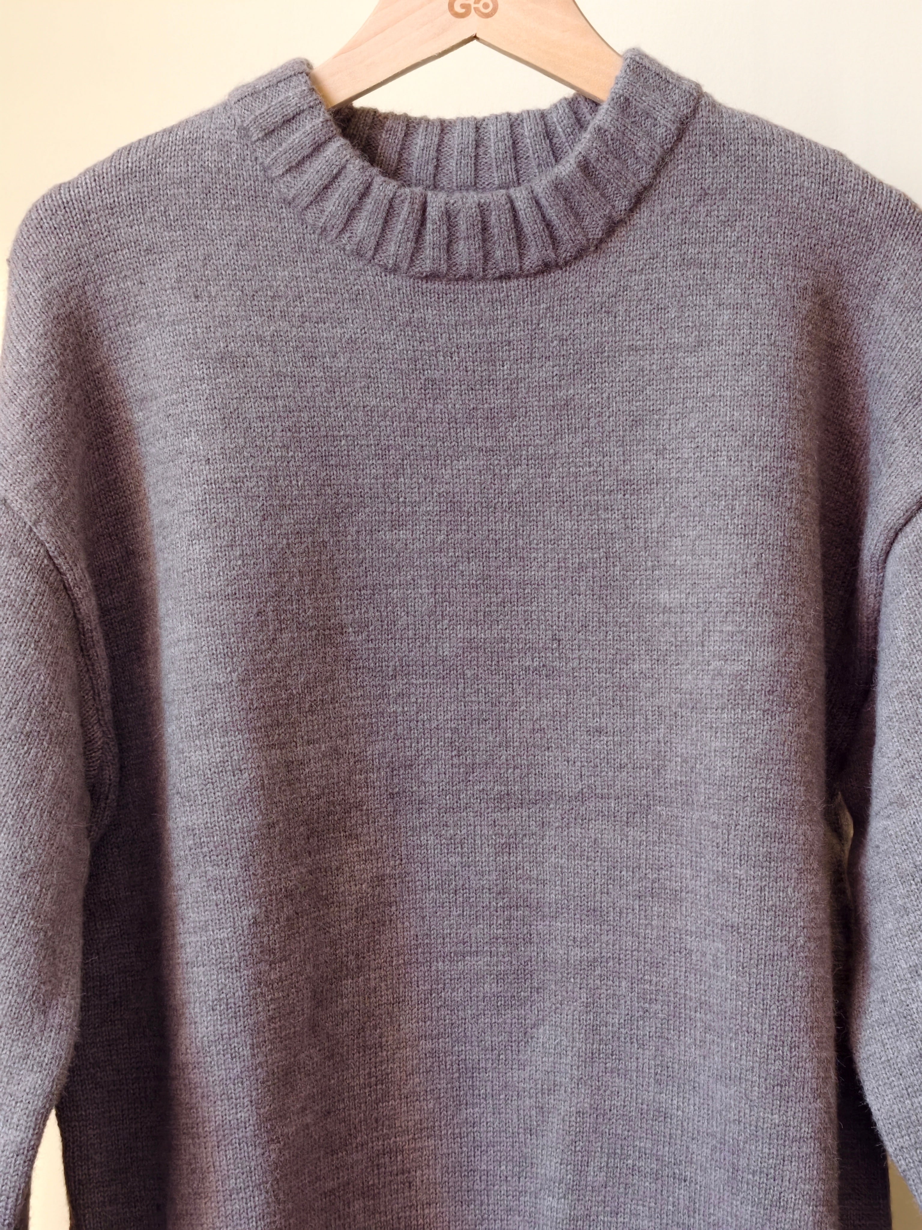 クルーネックニット M00051