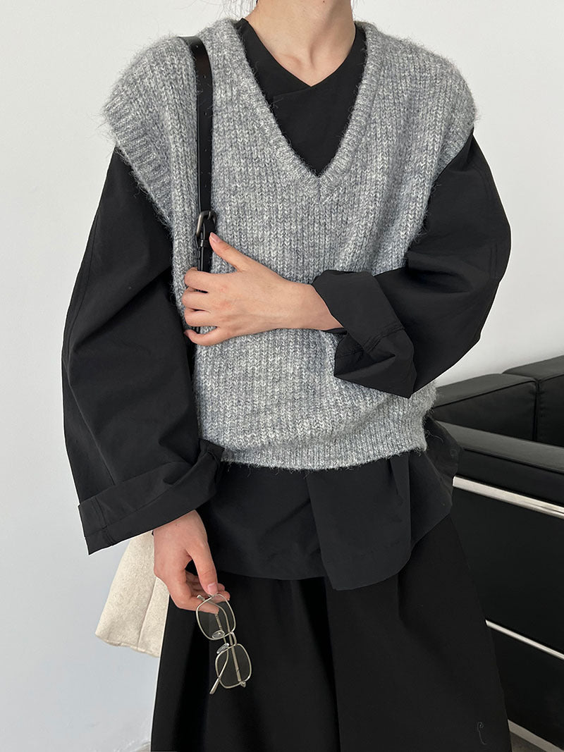 プレミアムタッチVネックニットベスト M00124