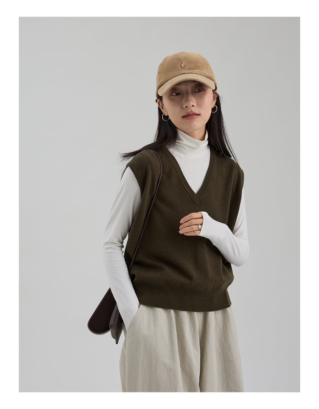 ウール V ネックベスト M00116