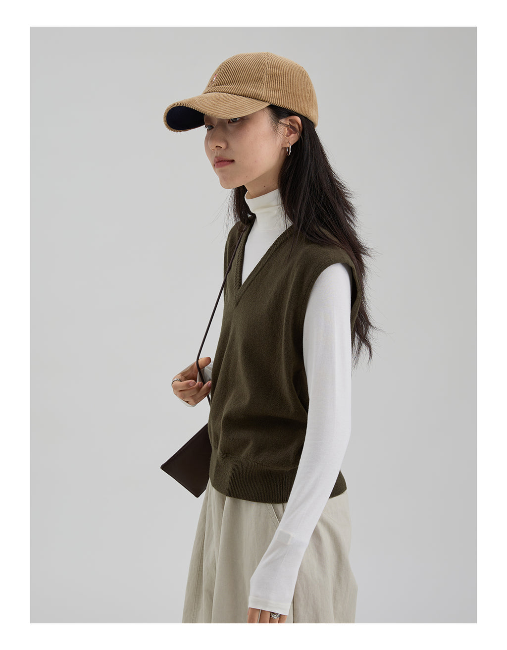 ウール V ネックベスト M00116