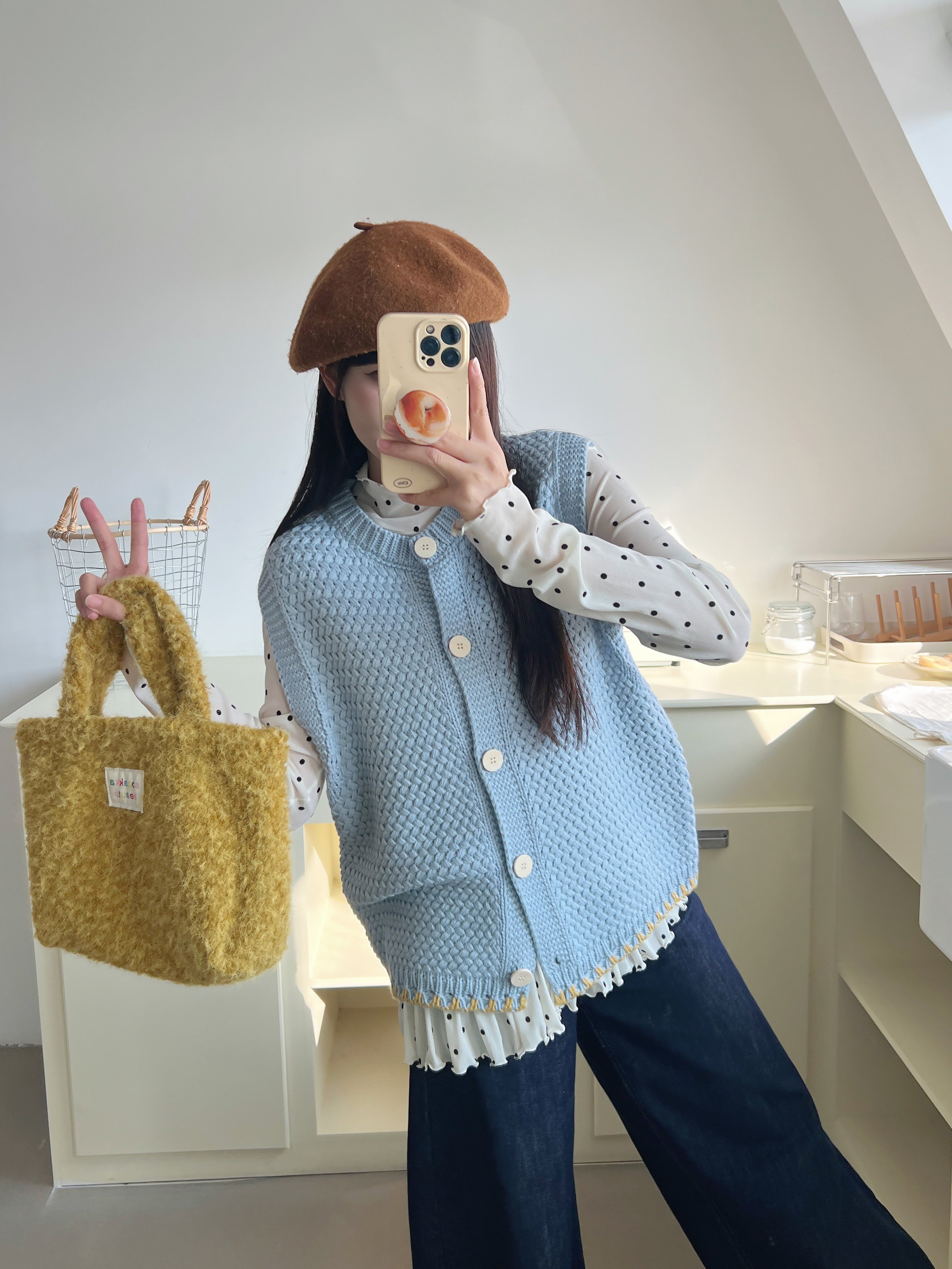 フリル付きニットベスト M00150