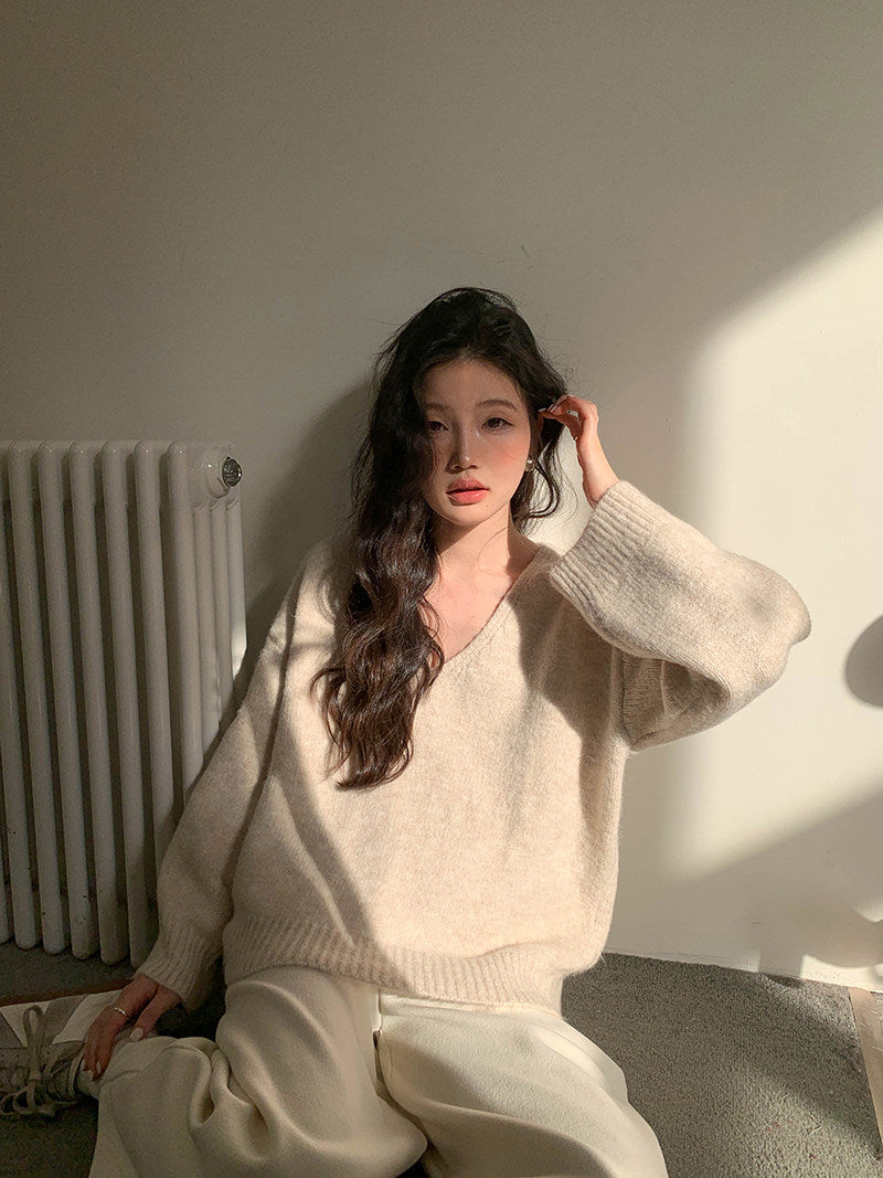 【新作キャンペーン】Vネックリラックスニット M00152