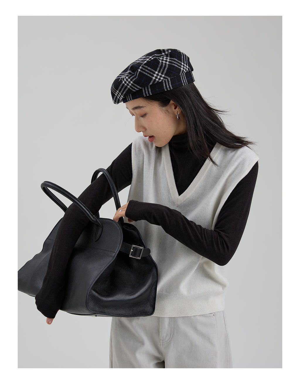 ウール V ネックベスト M00116