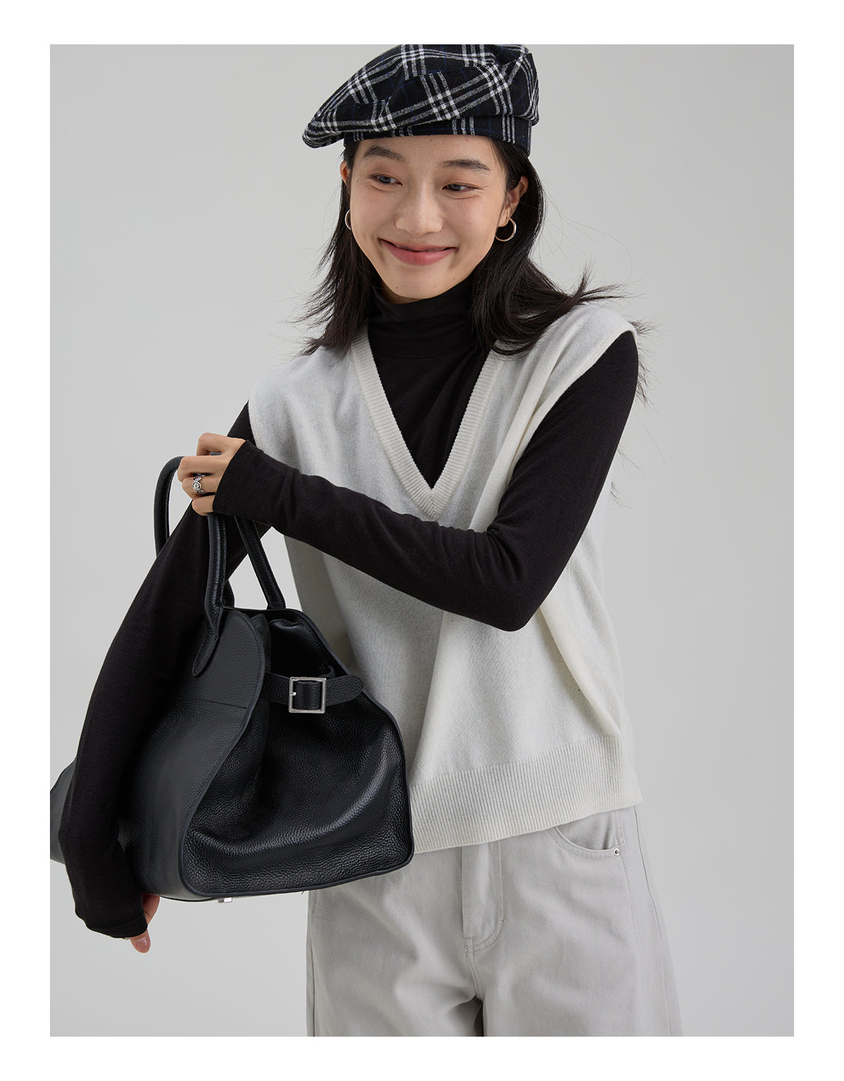 ウール V ネックベスト M00116