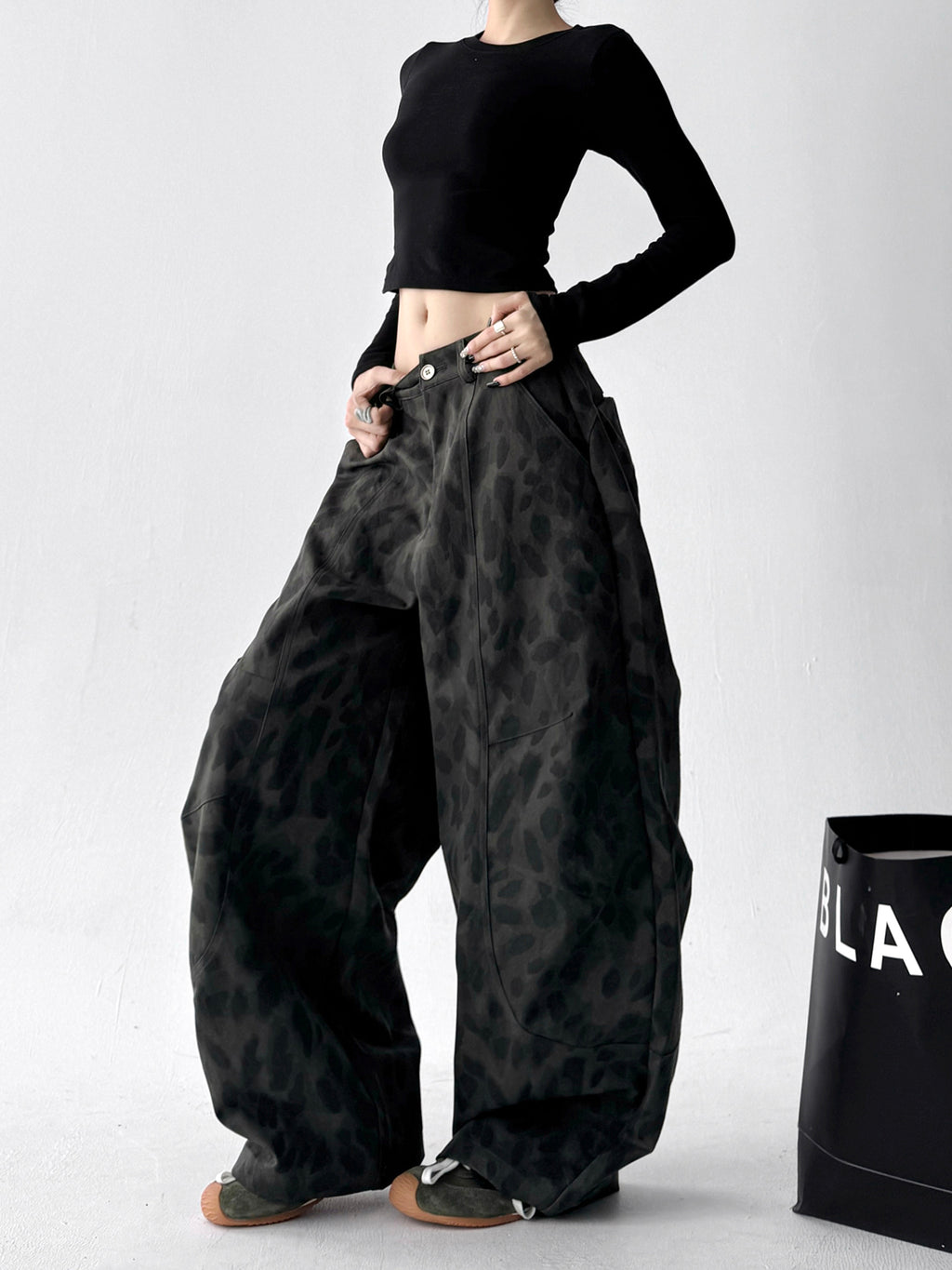 ワイドレグ カジュアルパンツ M00101