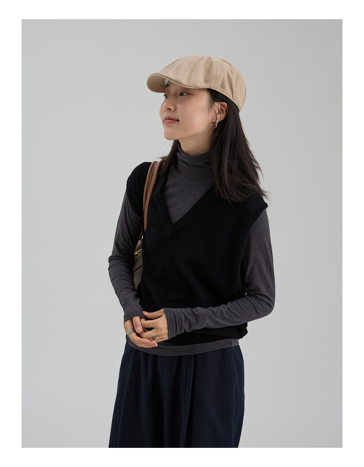 ウール V ネックベスト M00116