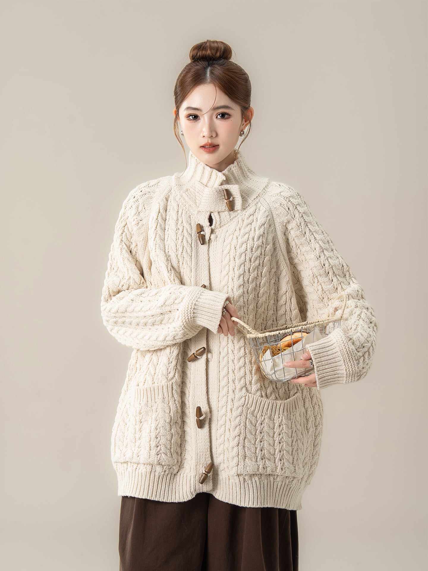 スタンドカラー ニットカーディガン M00130