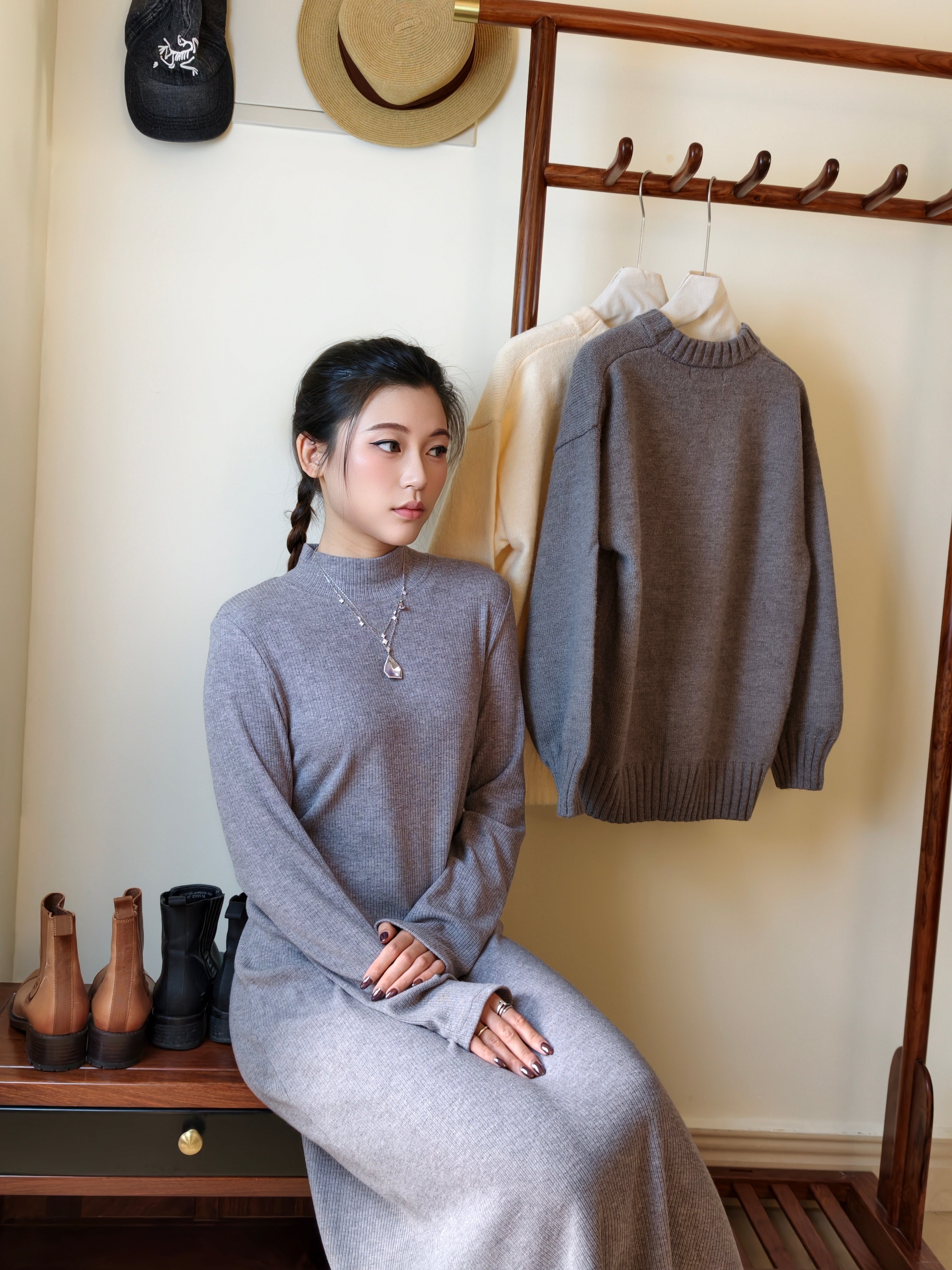 ハイネックニットワンピース M00039