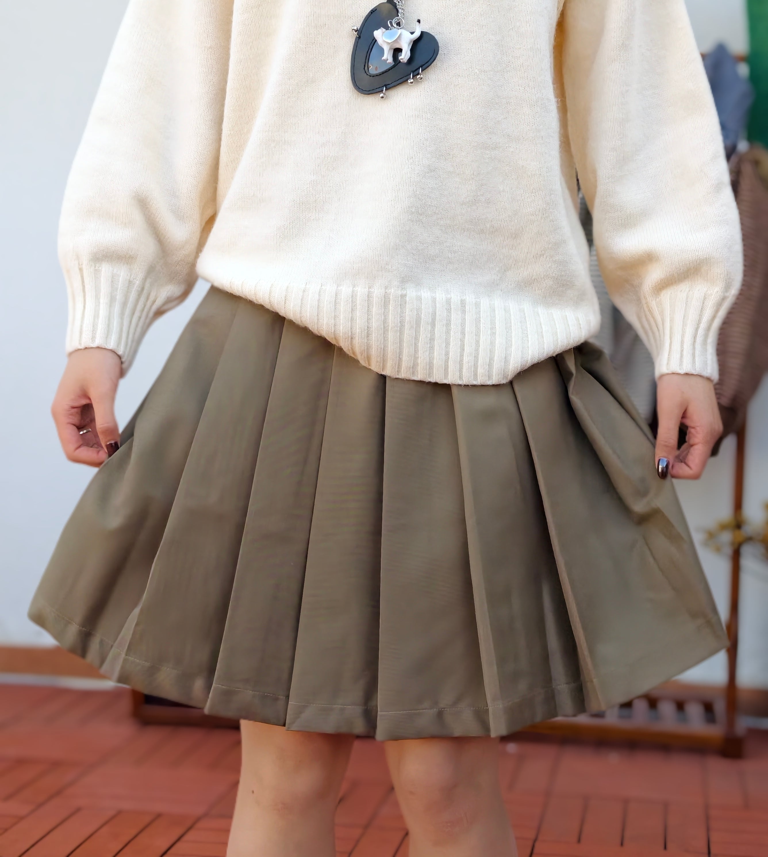 台型プリーツスカート M00062