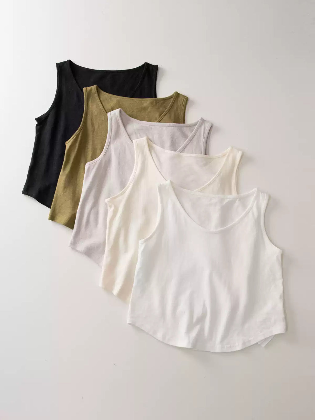 ベーシックリネンタンクトップ M00017