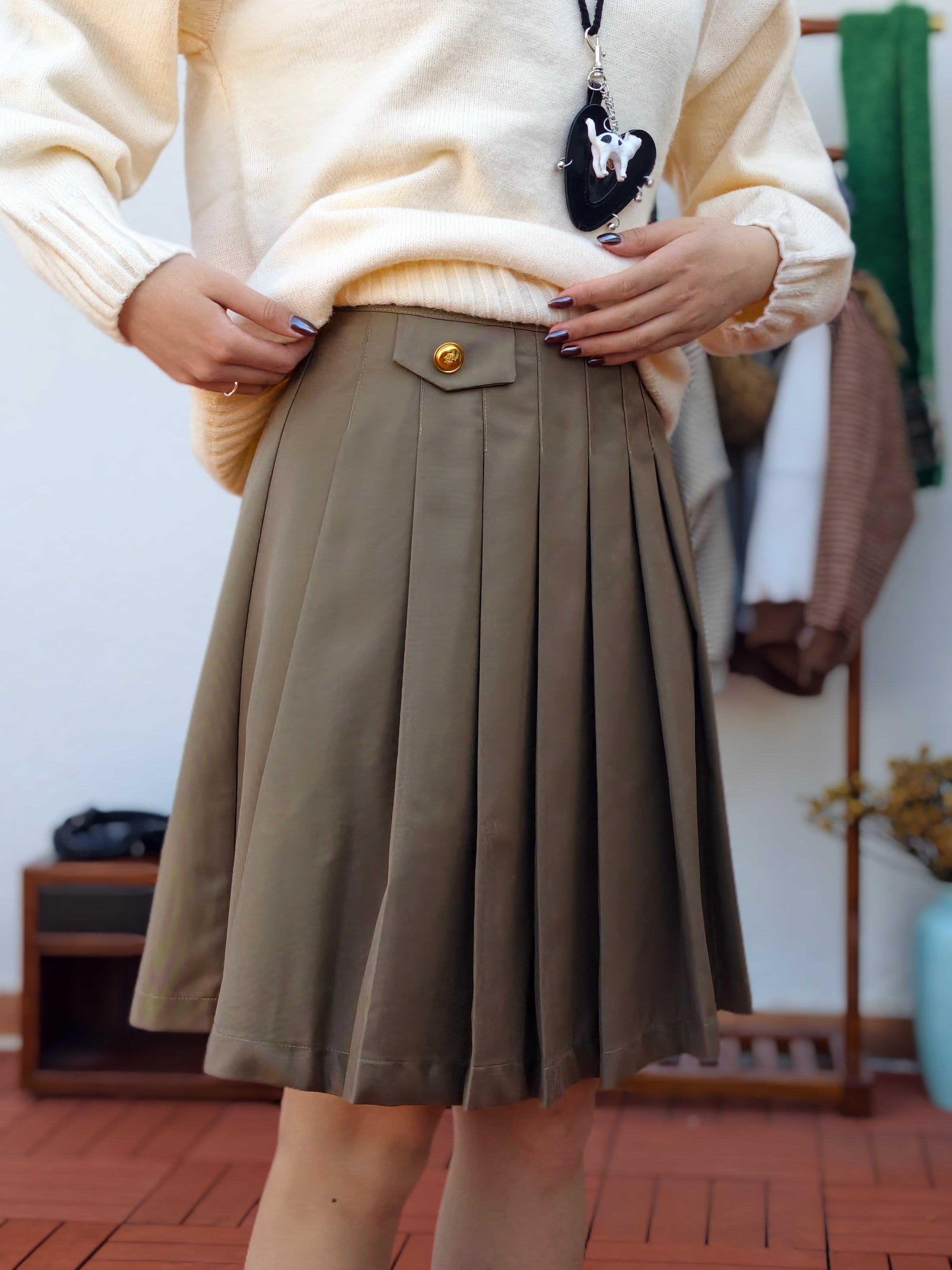 台型プリーツスカート M00062