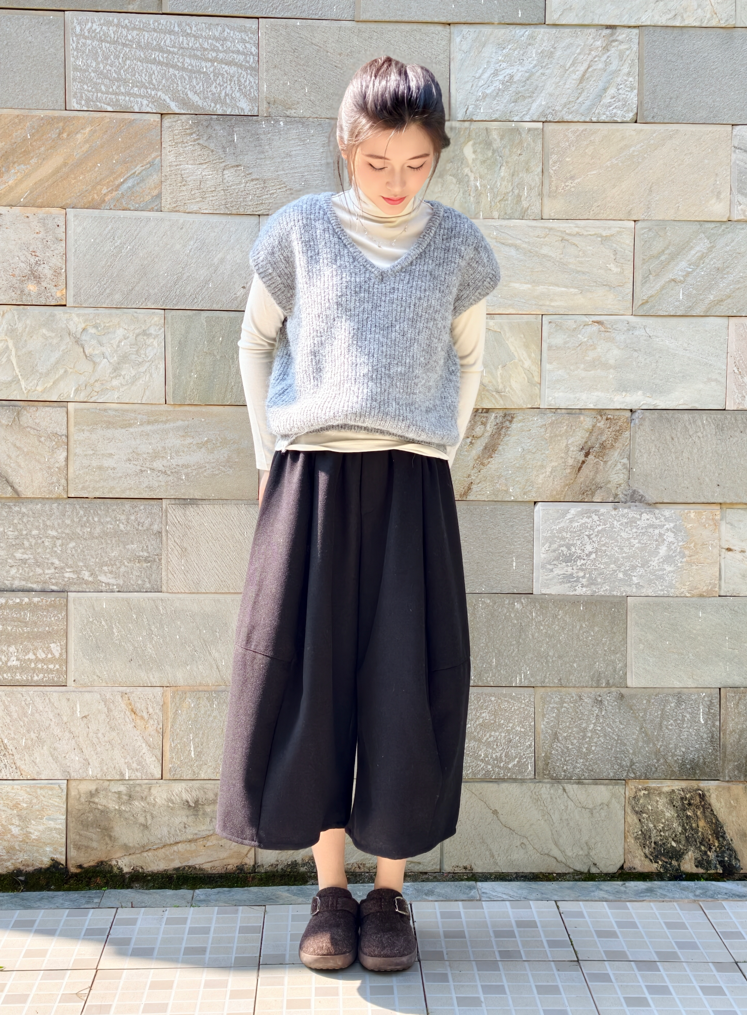 プレミアムタッチVネックニットベスト M00124