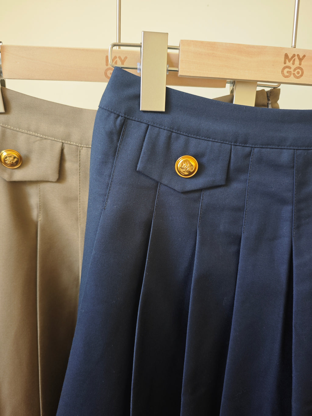 台型プリーツスカート M00062